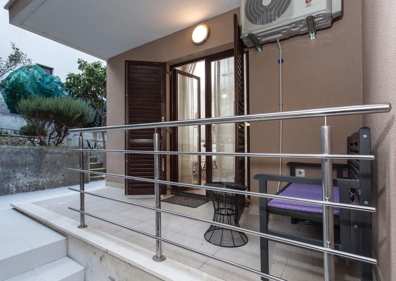 Apartment Stina Podstrana Ngoại thất bức ảnh
